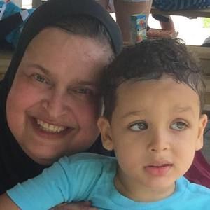 Meet your Posher, Pakinam